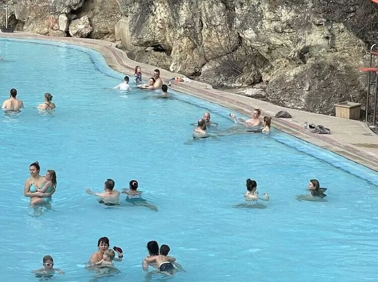 Hotelli Destination Inn