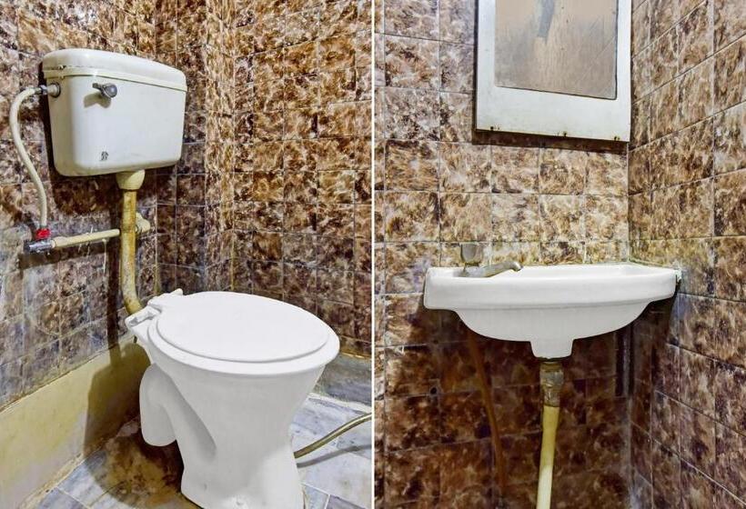 Hotel Spot On 81137  Raj