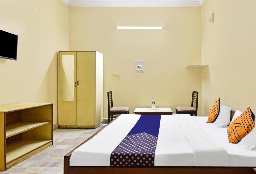 Hotel Spot On 81137  Raj