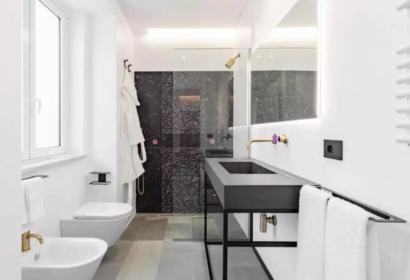 Maina Country Resort