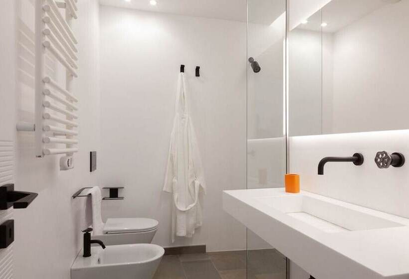 Maina Country Resort