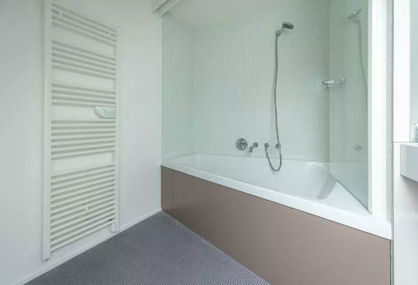 Majatalo La Petite Fugue