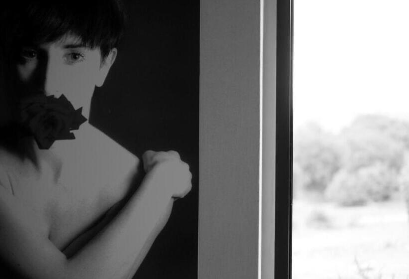 Bed and Breakfast Rara Factory Design House