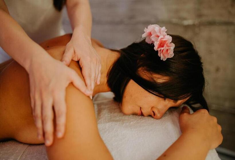 Bed and Breakfast Rara Factory Design House