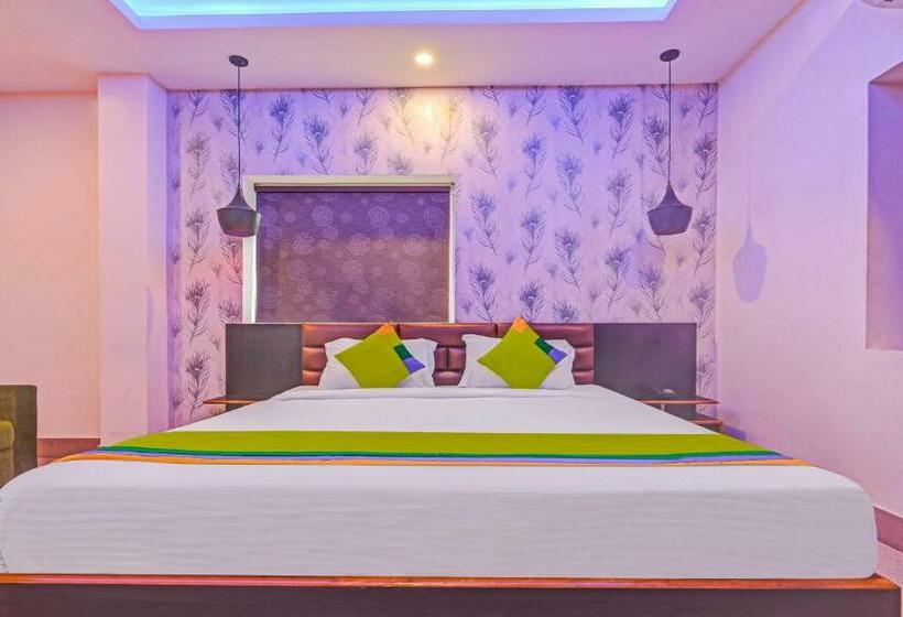 Hotel Treebo The Bollywood