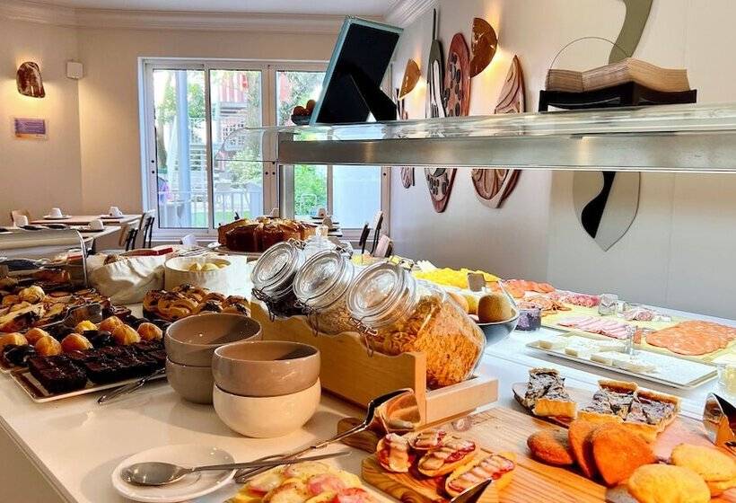 هتل Jardim Da Lapa By Shiadu