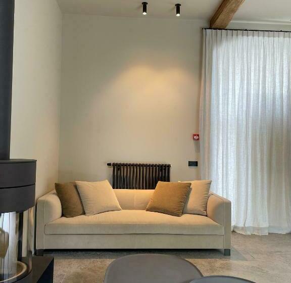 호텔 Le Château De Mirwart