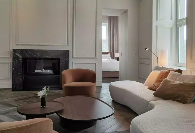 ホテル Le Château De Mirwart