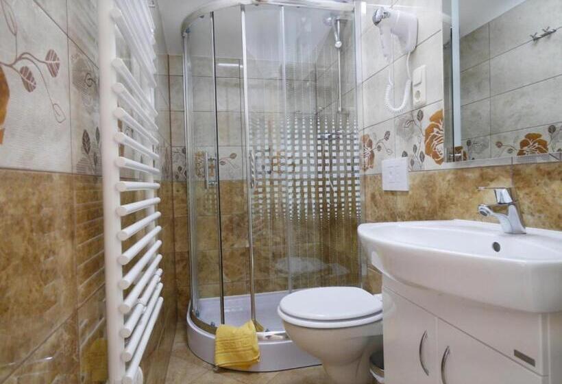 هتل Pension Mittag