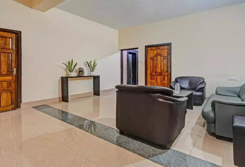 ホテル Treebo The Bollywood