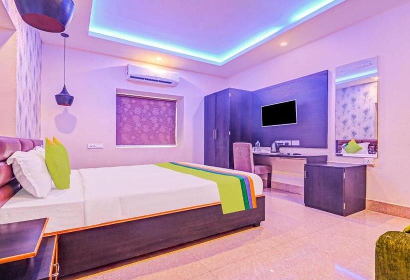 Hotel Treebo The Bollywood