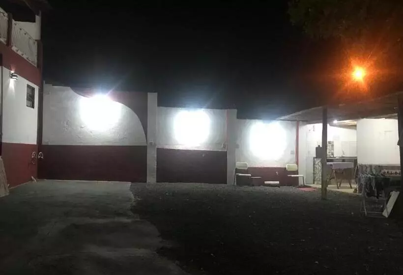 ペンション Pousada B&b   Na Cidade Capivari Sp