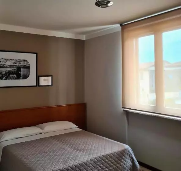 ペンション Manfredi Ristorante Con Alloggio