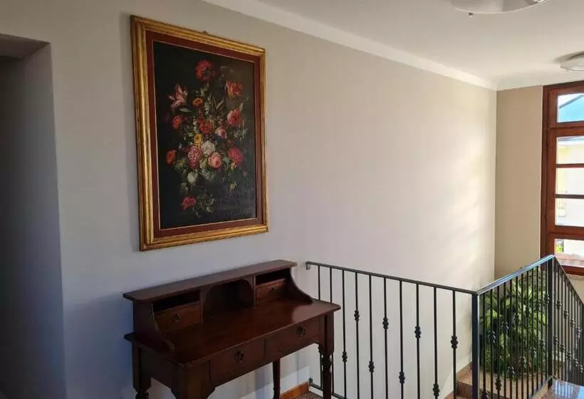 ペンション Manfredi Ristorante Con Alloggio