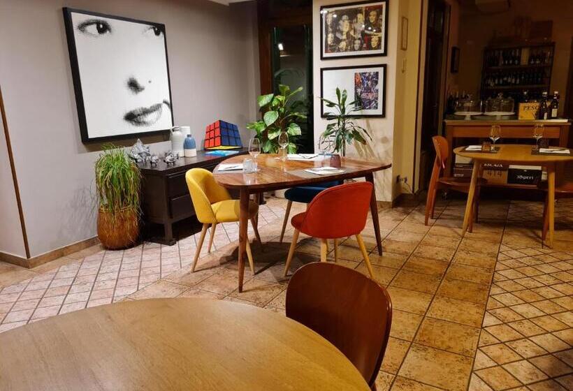 펜션 Manfredi Ristorante Con Alloggio