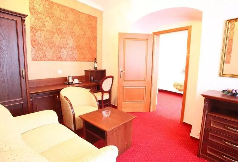 Majatalo Penzion Otakar