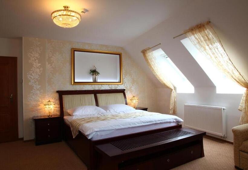 ペンション Penzion Otakar