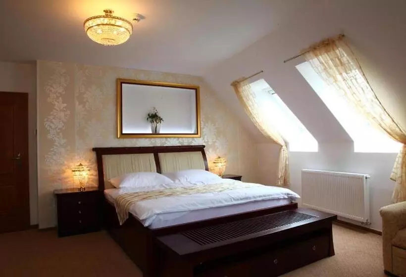 Majatalo Penzion Otakar