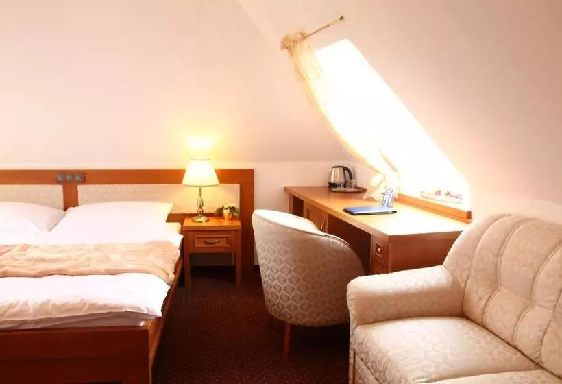 Majatalo Penzion Otakar