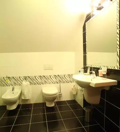 Majatalo Penzion Otakar