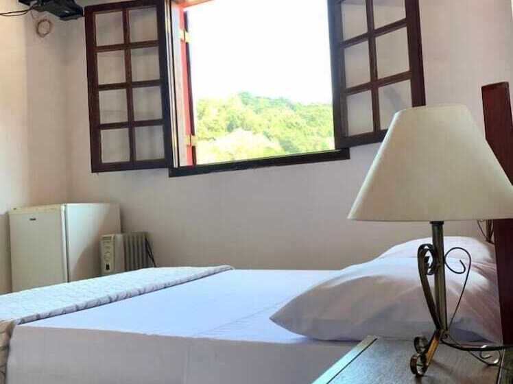 펜션 Pousada Recanto Do Pinhal