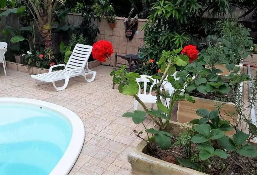 ペンション Suíte 3 Com Piscina E Wi Fi Em Caraguatatuba