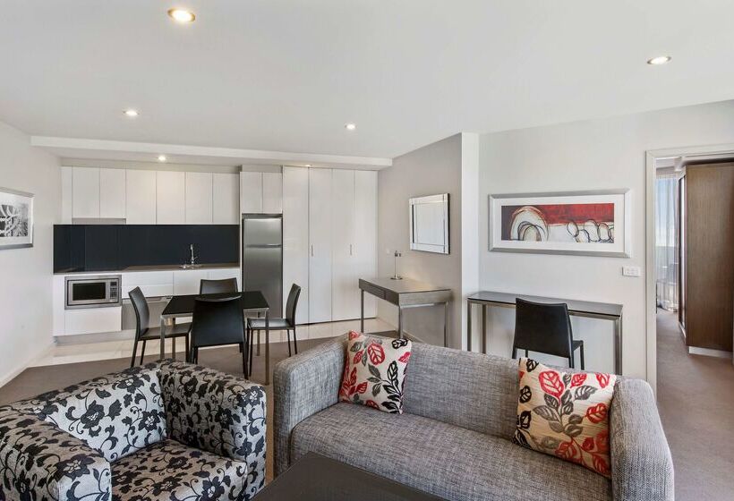 فندق Adina Serviced Apartments Canberra, Dickson