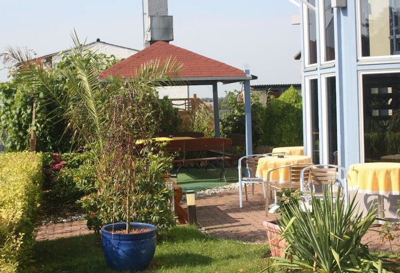 酒店 Christinenhof Garni   Bed & Breakfast