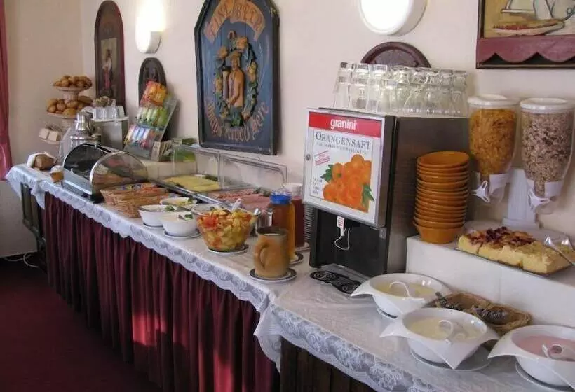 호텔 Christinenhof Garni Bed & Breakfast