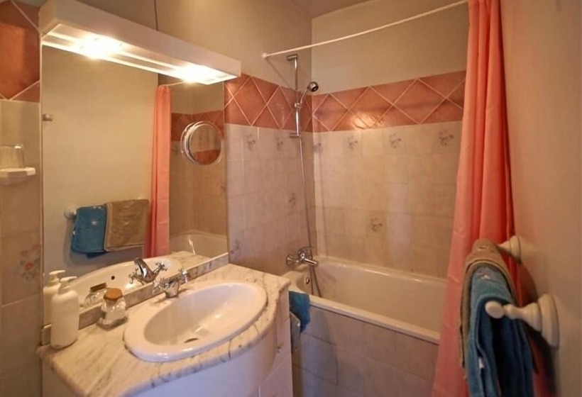 فندق Domaine De La Thiau