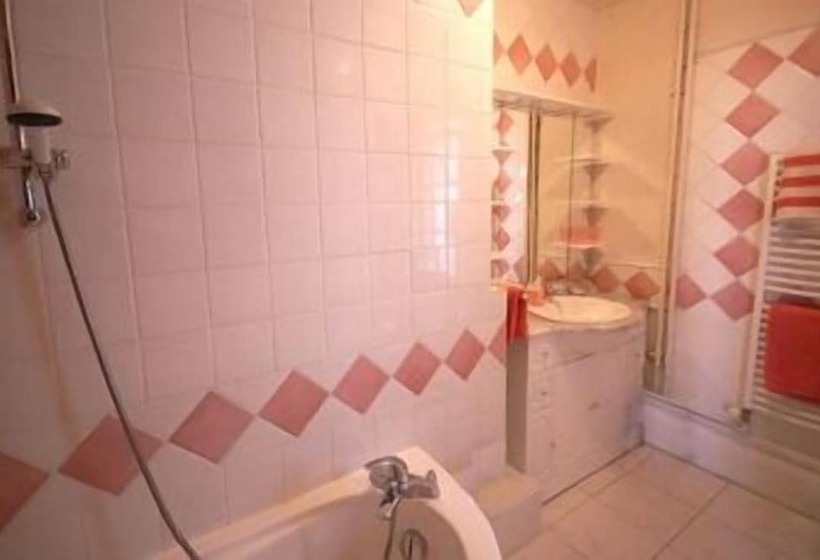 فندق Domaine De La Thiau