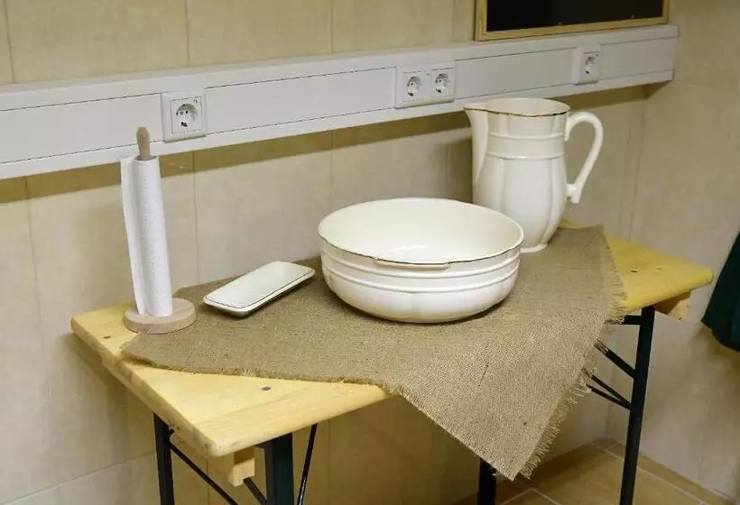 فندق Garni Goldene Henne