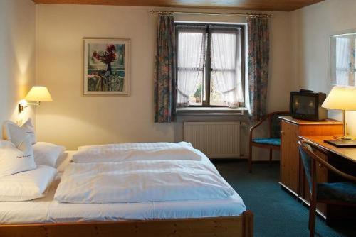 فندق Gasthof Wadenspanner