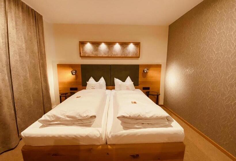 בית מלון כפרי Hartl's Lindenmühle