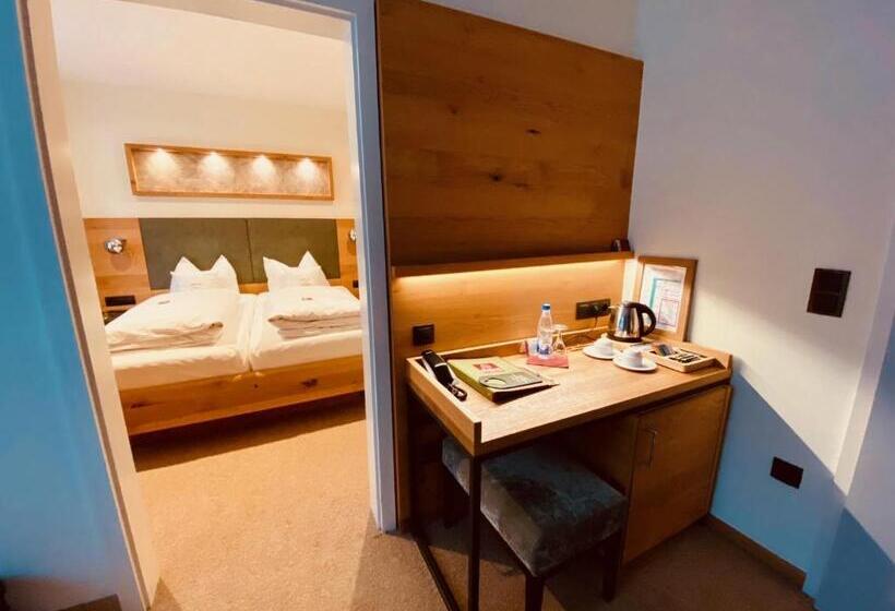 בית מלון כפרי Hartl's Lindenmühle