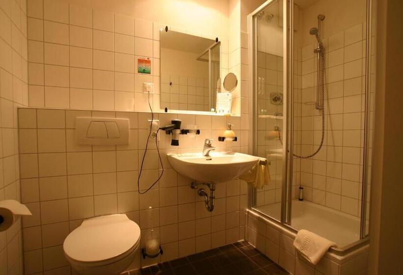 בית מלון כפרי Hartl's Lindenmühle