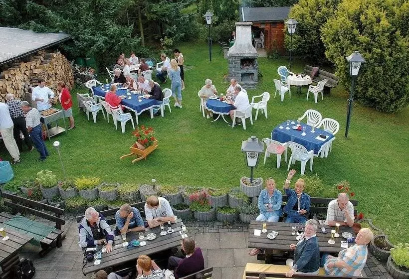 ホテル Haus Zur Sonne Sauerland