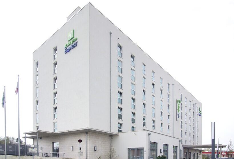 فندق Holiday Inn Express Nürnbergschwabach