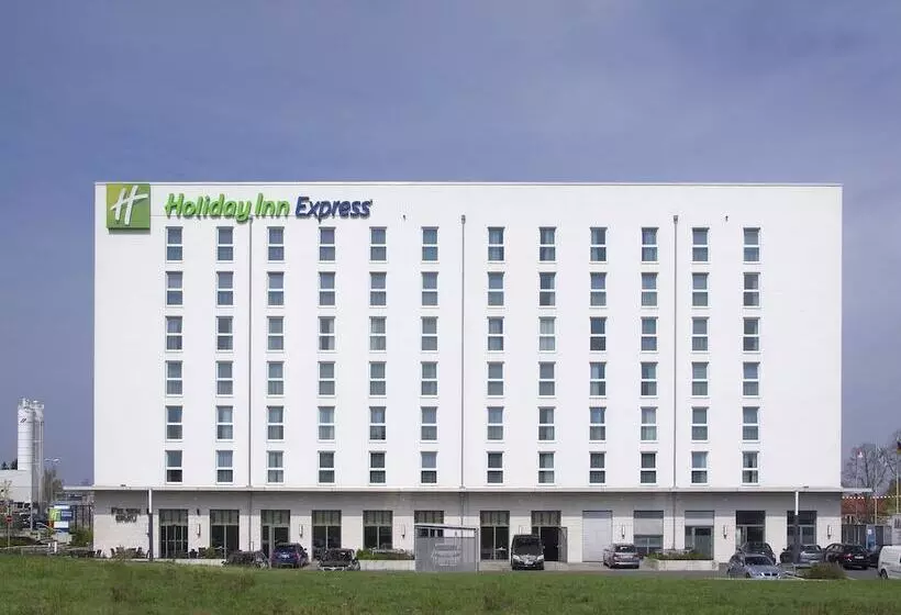 酒店 Holiday Inn Express Nürnbergschwabach