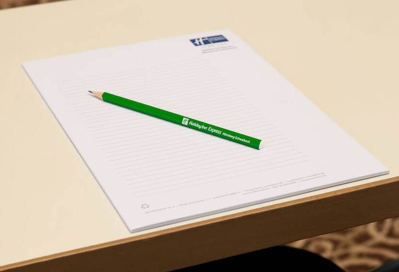 فندق Holiday Inn Express Nürnbergschwabach