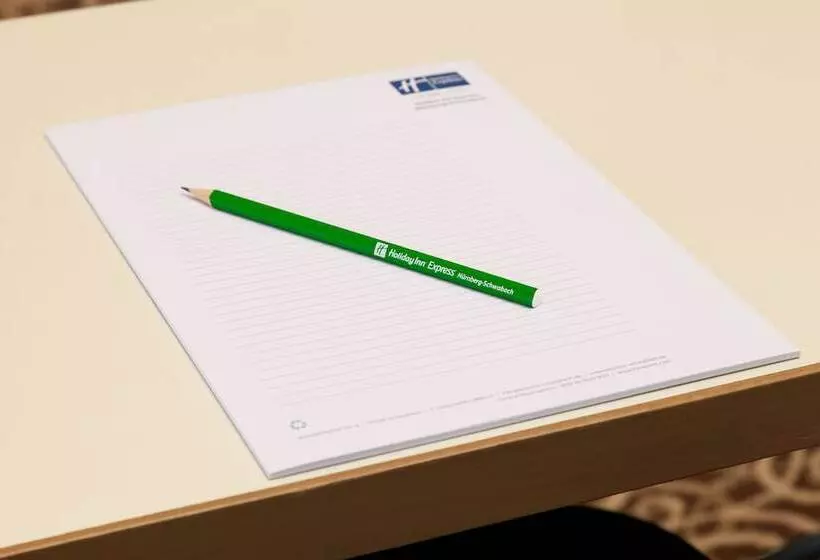 酒店 Holiday Inn Express Nürnbergschwabach