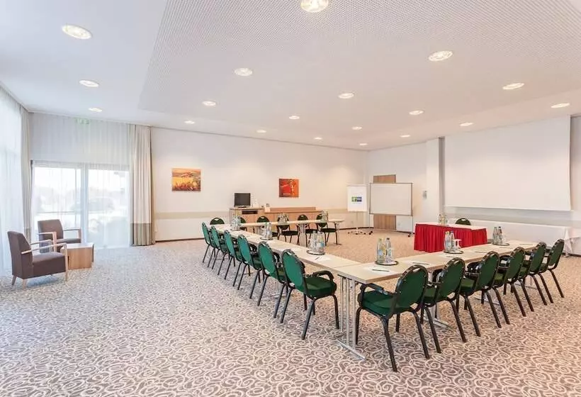 酒店 Holiday Inn Express Nürnbergschwabach