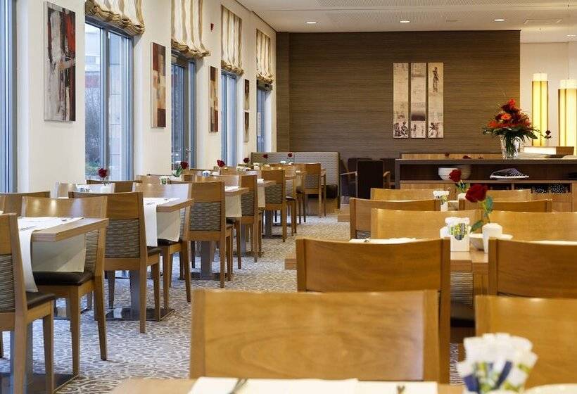 فندق Holiday Inn Express Nürnbergschwabach