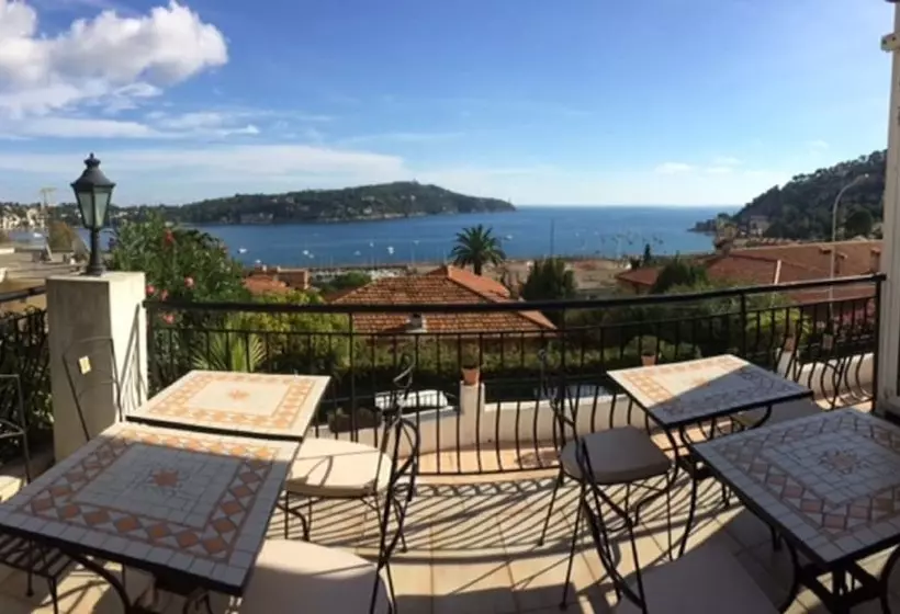 בית מלון כפרי La Flore