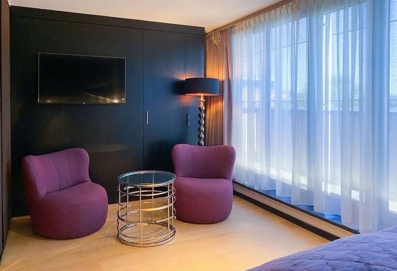 Hotel La Mansion Vi Vadi