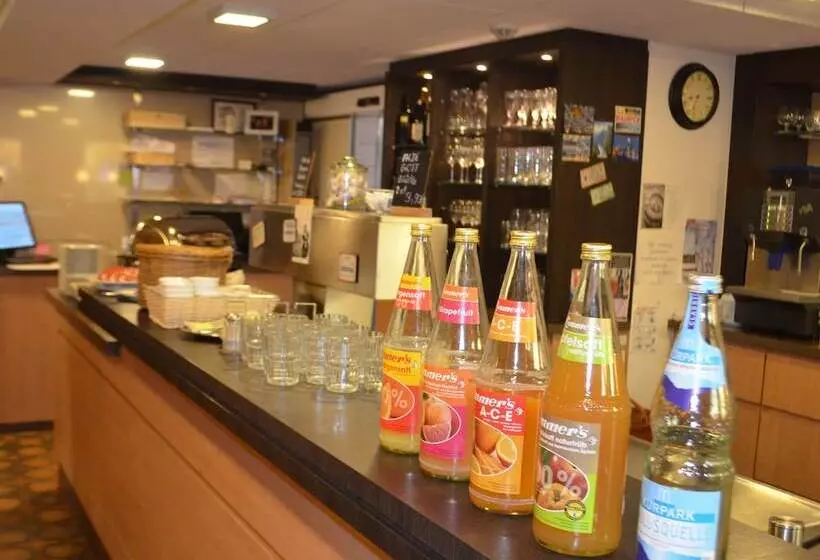 Отель Landgasthof Blume