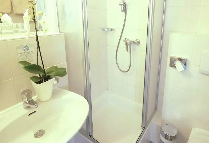 Отель Landgasthof Blume