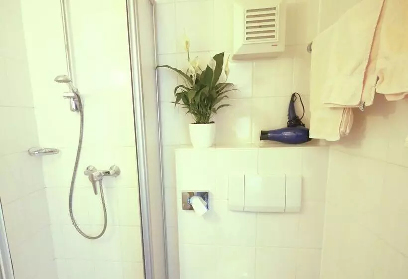 Отель Landgasthof Blume