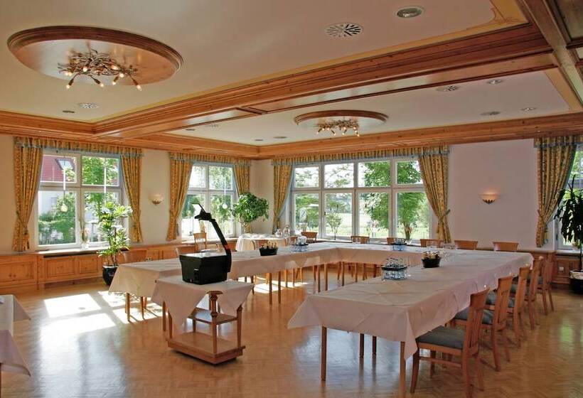 Отель Landhaus Feckl