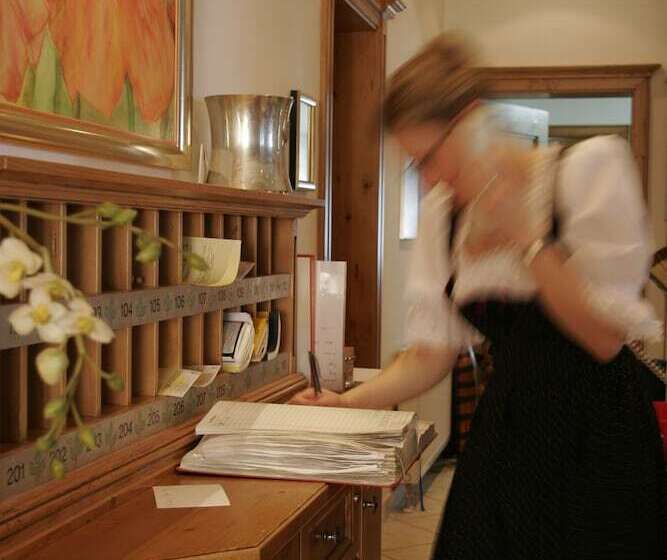 Отель Landhaus Feckl